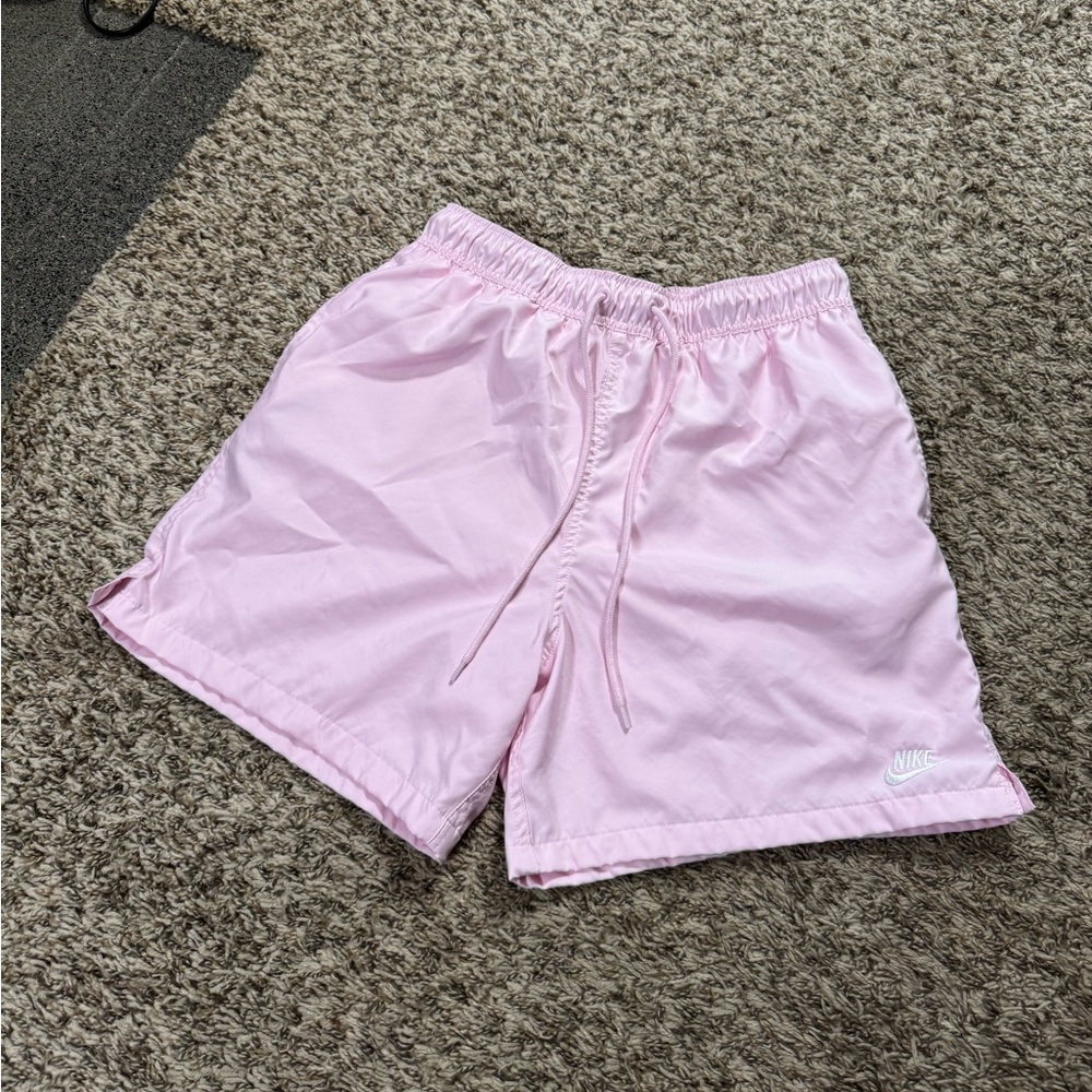 Nike NSW Woven Flow Shorts Pink
